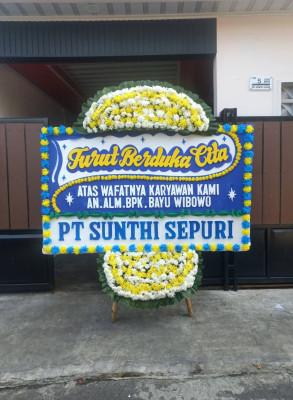 Papan Bunga Duka di Pasar Lama